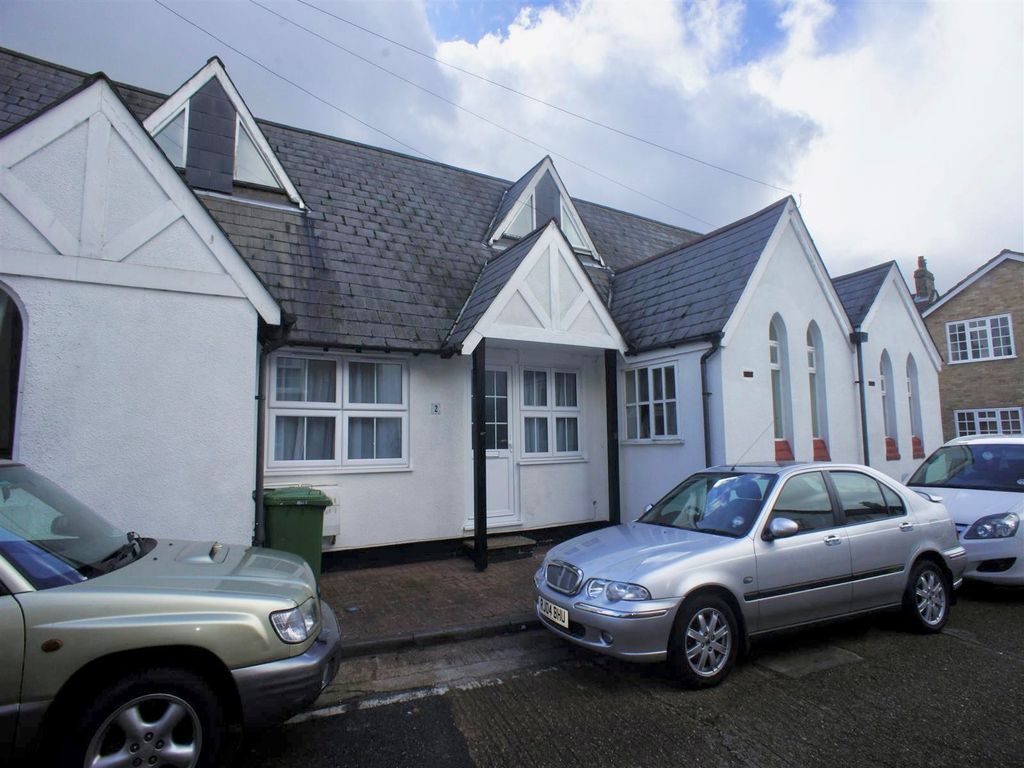 Property photo 1 of 7