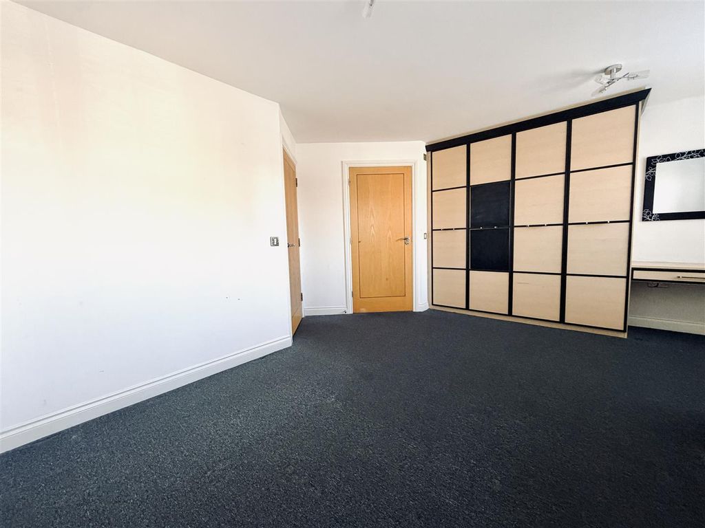 Property photo 3 of 20 Image 3