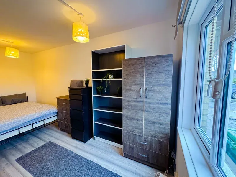 Property photo 2 of 7