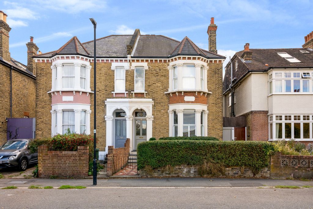 Property photo 2 of 24 1522504-31-6Aaa8B...