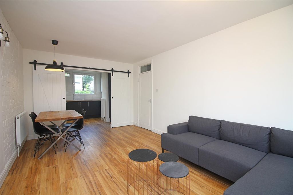 Property photo 1 of 11 6 (19).Jpg