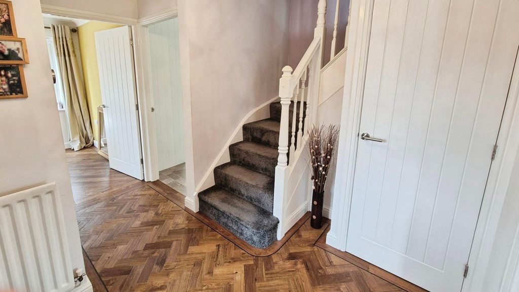 Property photo 2 of 29 Hall