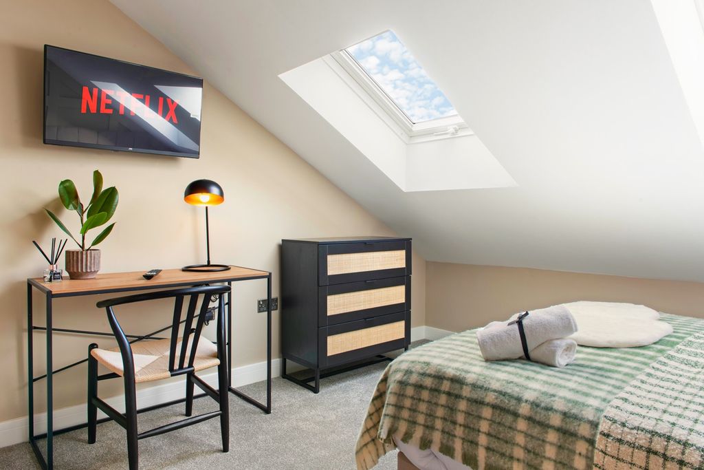 Property photo 3 of 7