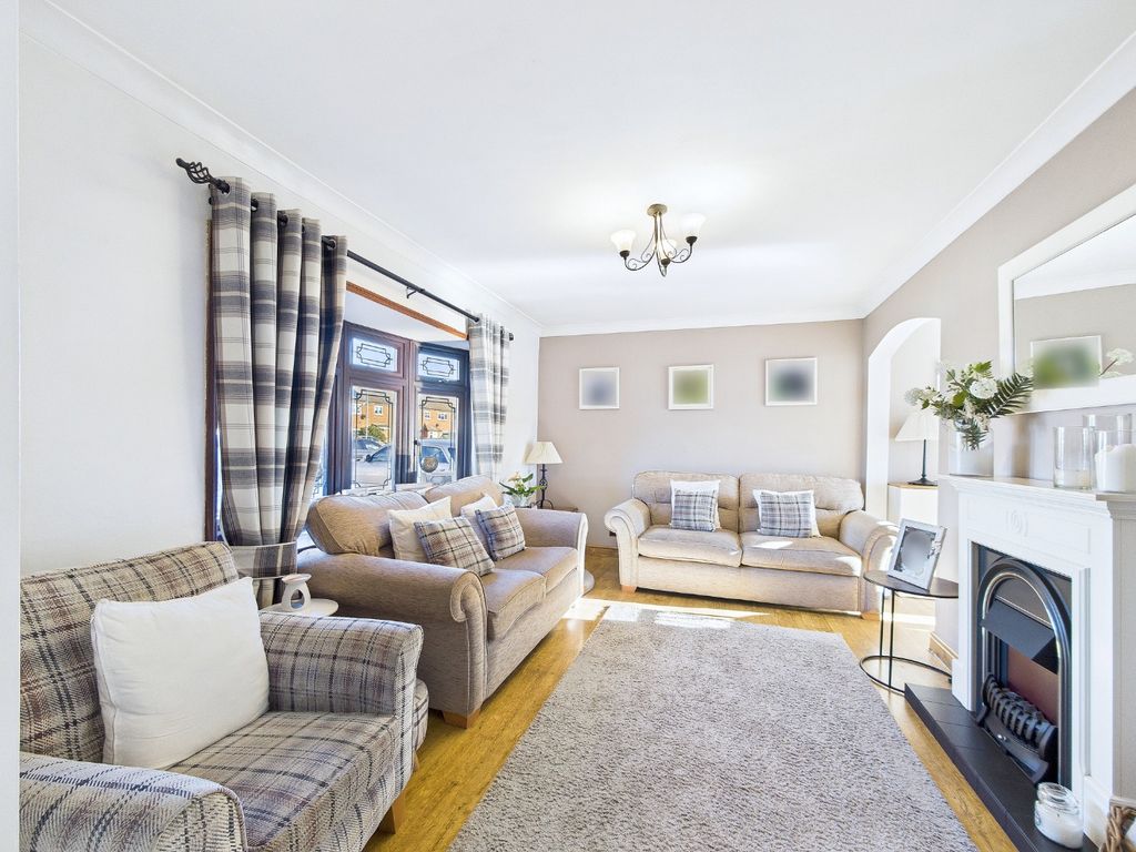 Property photo 3 of 22 4813918