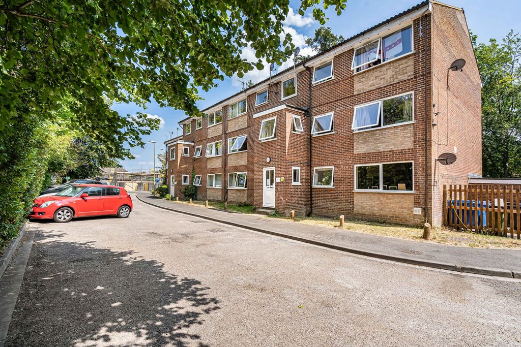 Property photo 1 of 20 33_87021