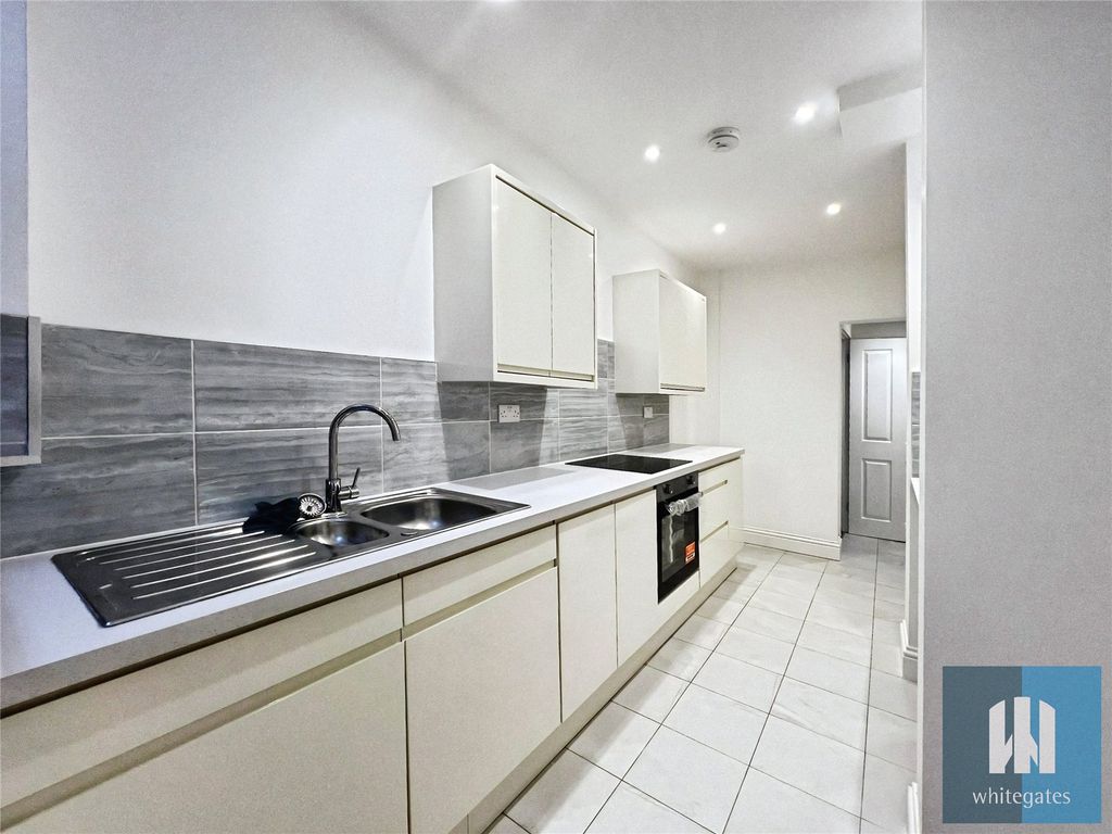 Property photo 2 of 12 Picture No. 04