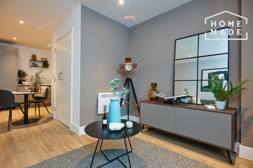 Property photo 3 of 12