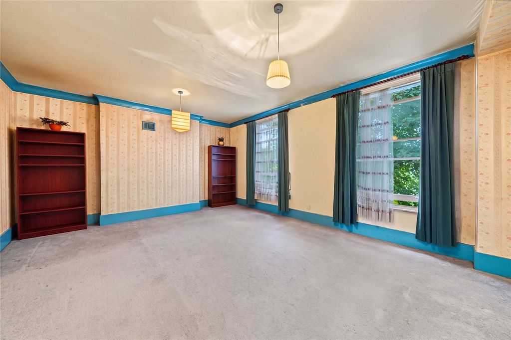 Property photo 3 of 12 Picture No. 04