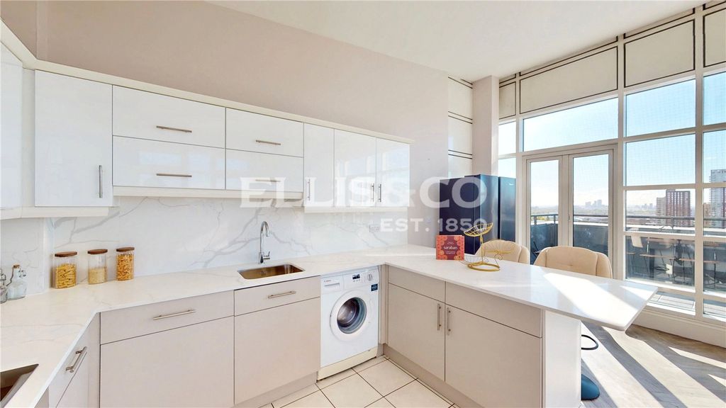 Property photo 2 of 31 Picture No. 86