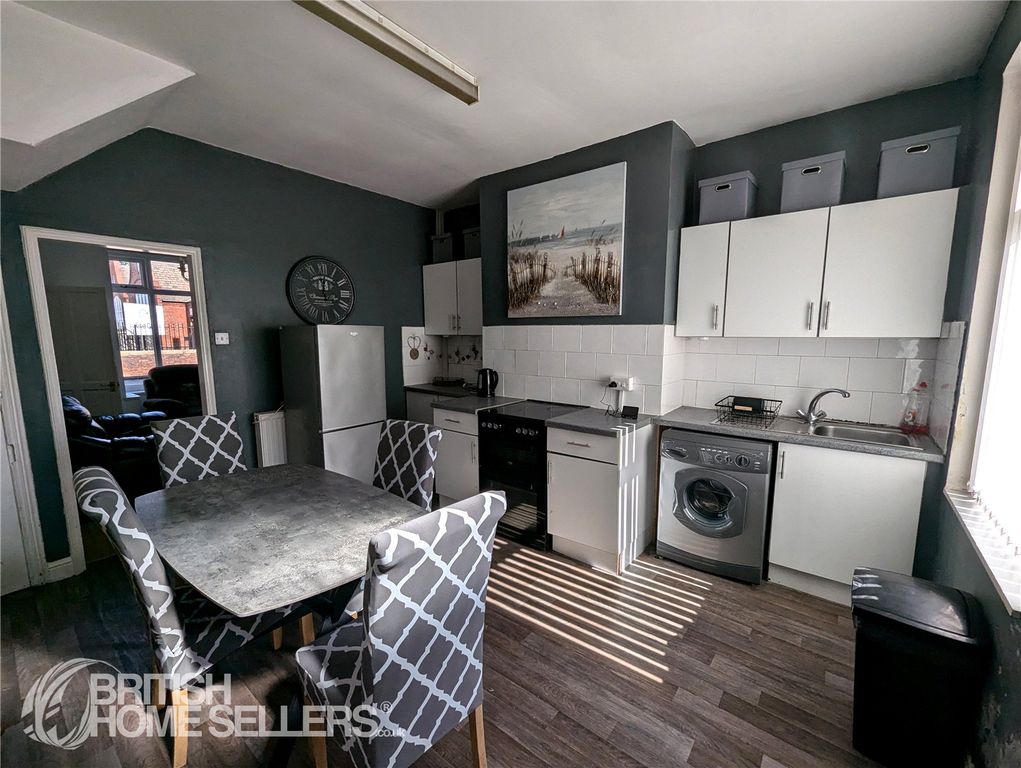 Property photo 3 of 15 3