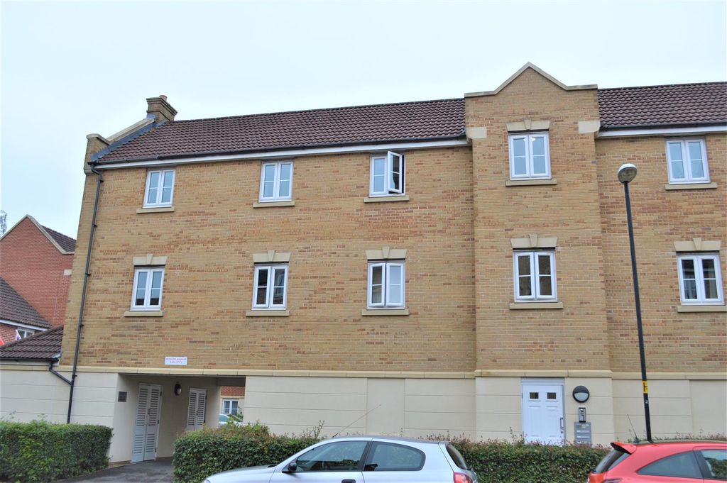 Property photo 1 of 8