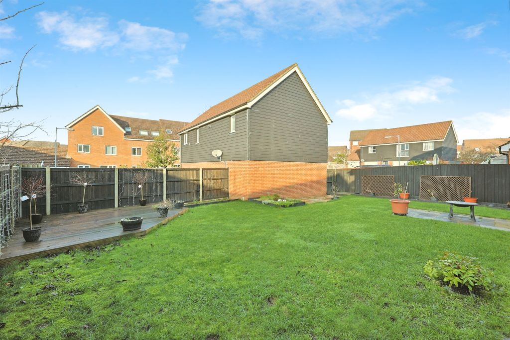 Property photo 2 of 19