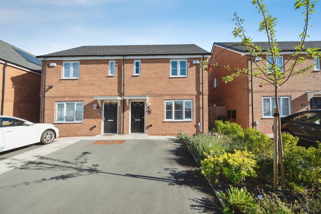 Property photo 1 of 27 Pbox-Img.Jpg