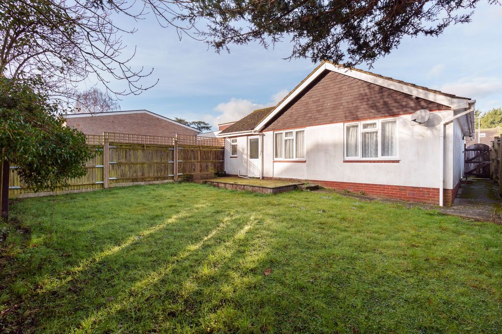 Property photo 2 of 12