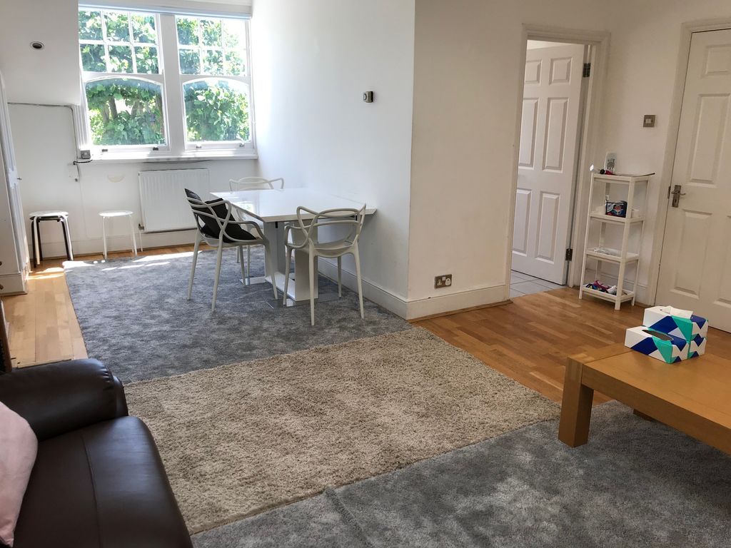 Property photo 3 of 5