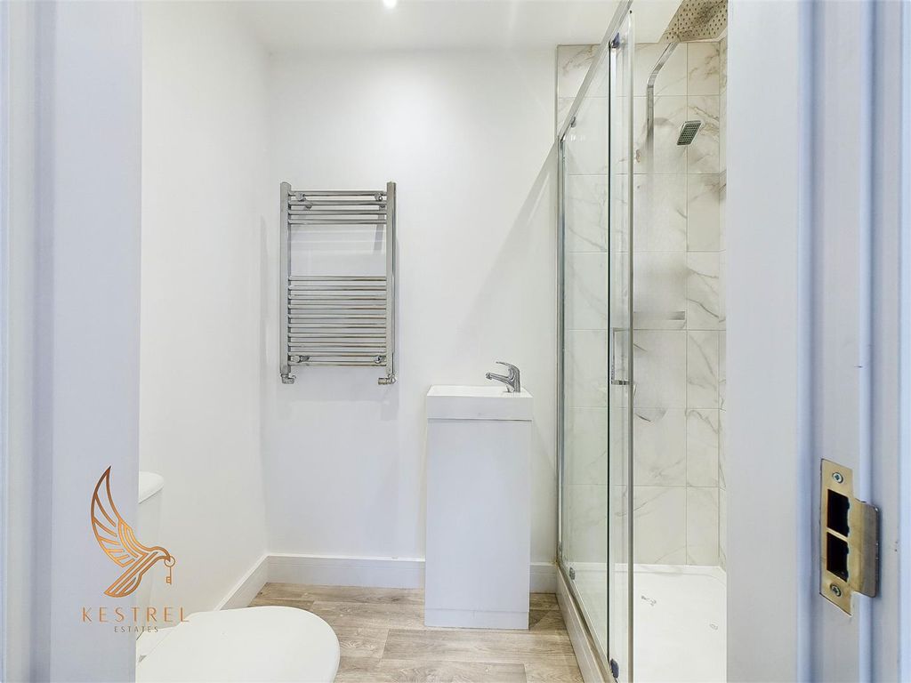 Property photo 3 of 4 Cam02855G0-Pr0056-Still037.Jpg