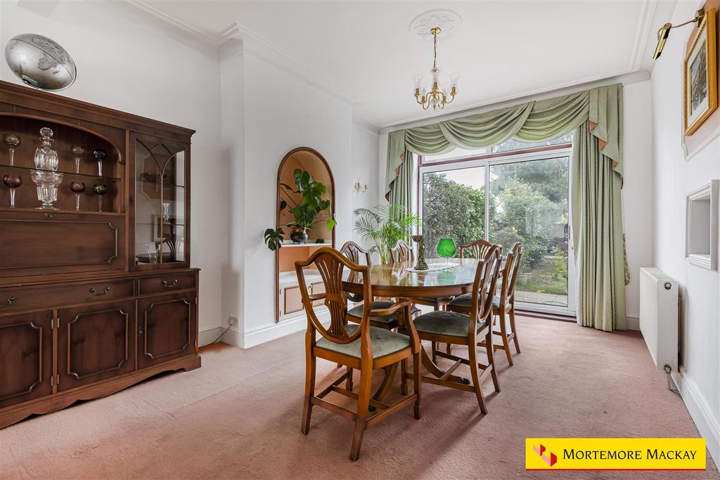 Property photo 2 of 20 16_66901_Watermarked.Jpg