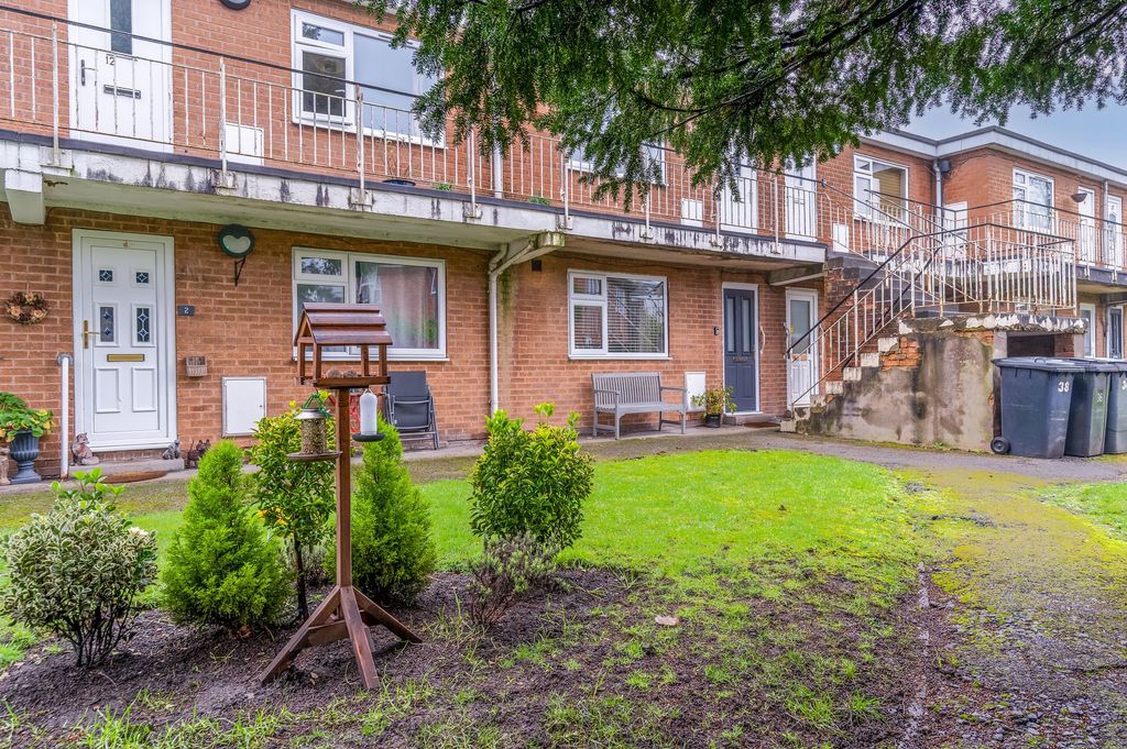 Property photo 1 of 20