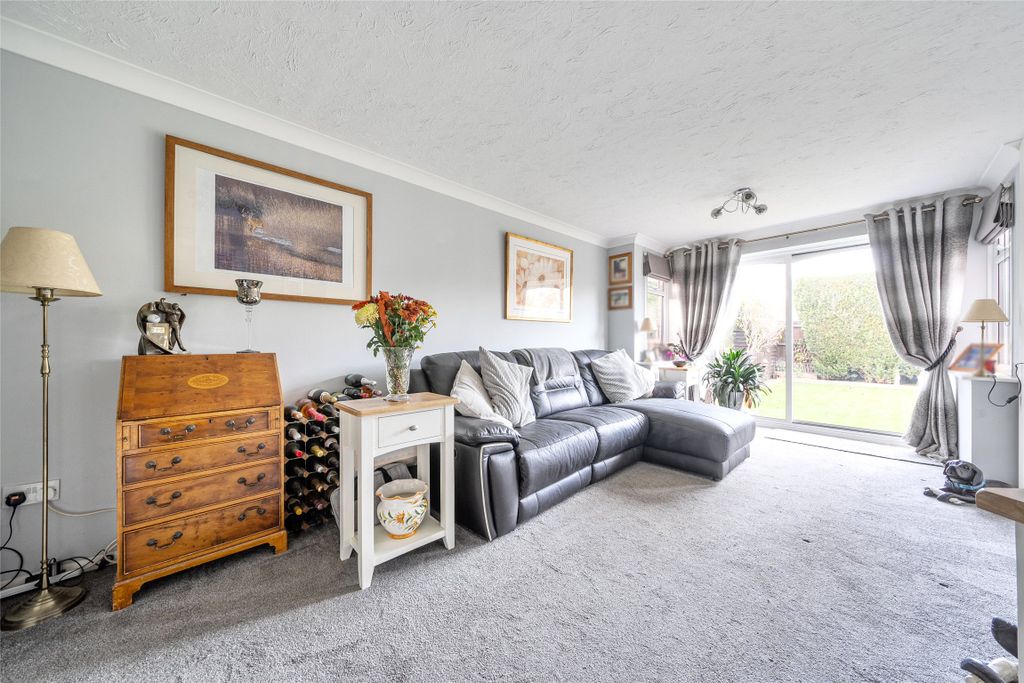 Property photo 2 of 24 Picture No. 35