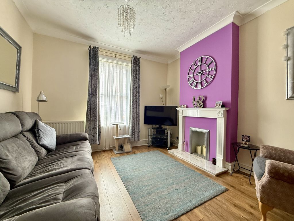 Property photo 2 of 21 Photo 16