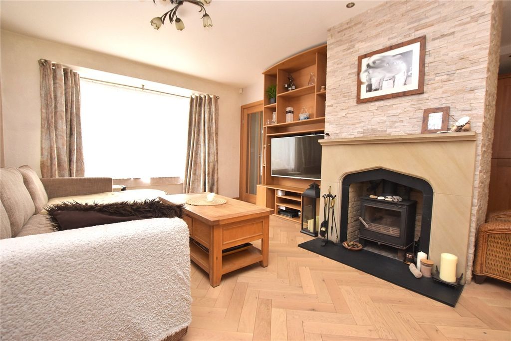 Property photo 2 of 20 Picture No. 01