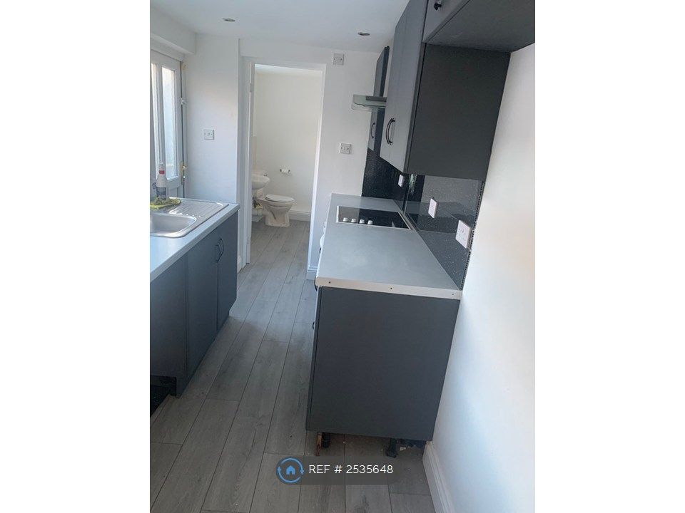 Property photo 1 of 29