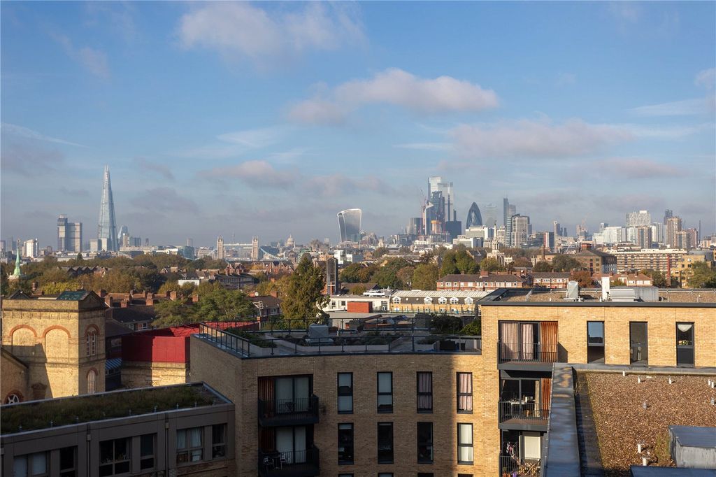 Property photo 1 of 16 Picture No. 18