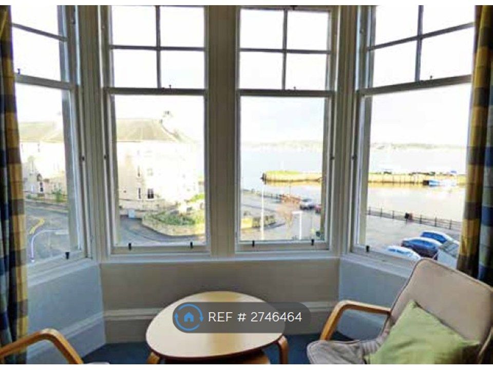 Property photo 3 of 7 Living Room View