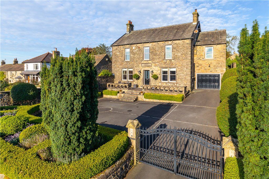 Property photo 2 of 30 Thorncliffe