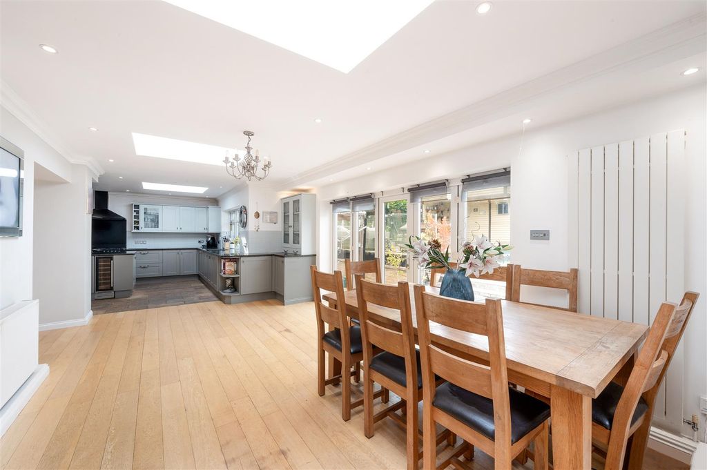 Property photo 3 of 20 North View 23 (11).Jpg