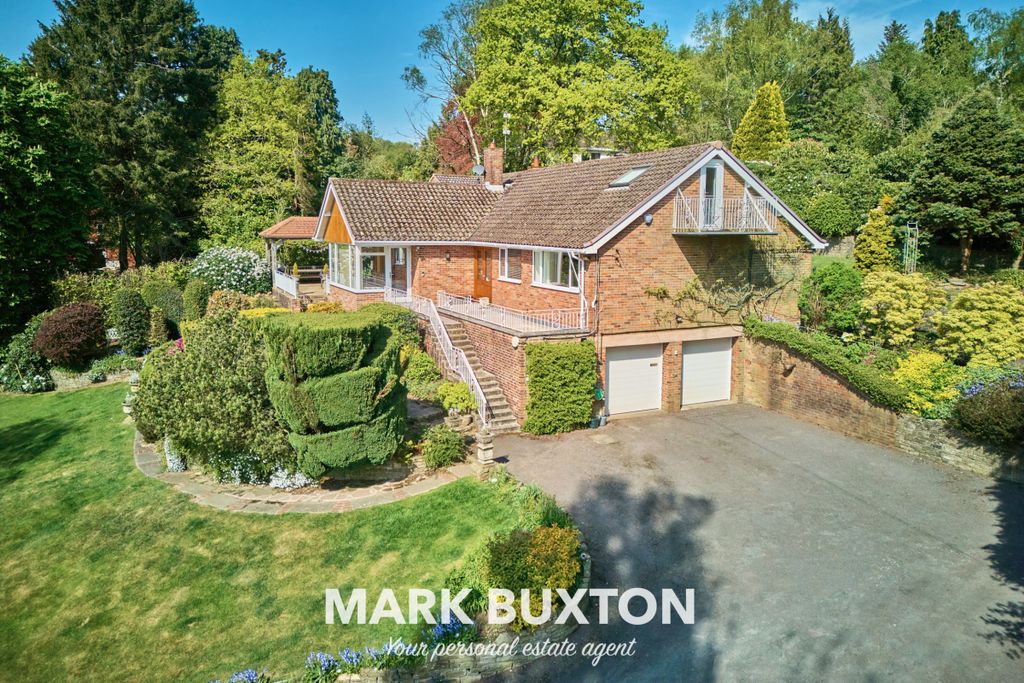 Property photo 2 of 60