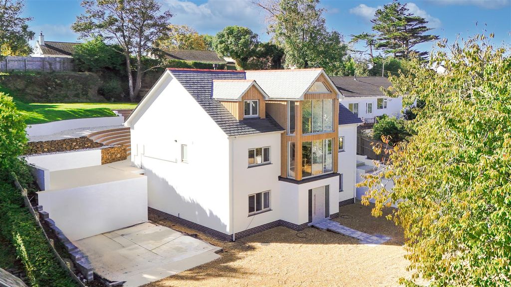 Property photo 1 of 25 Drone 1.Jpg