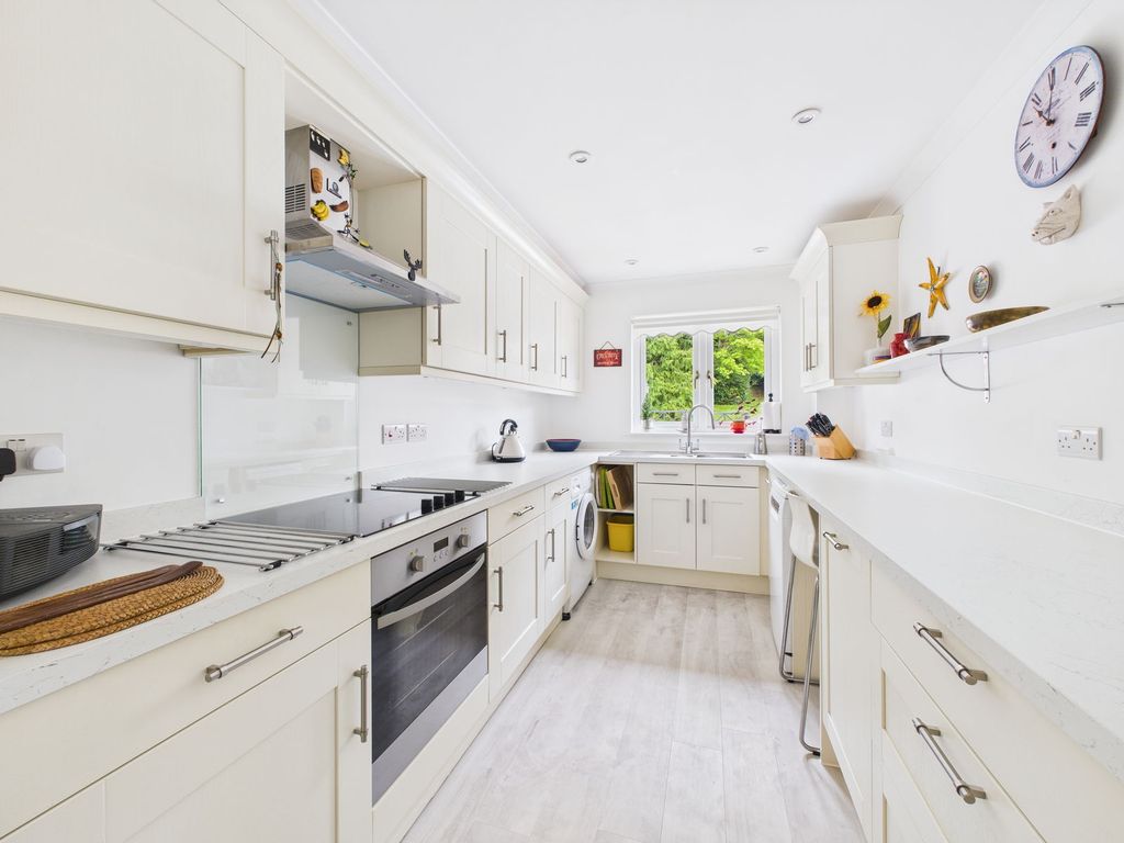 Additional image 5 of 2 bed flat for saleThe Laurels, Sidmouth EX10