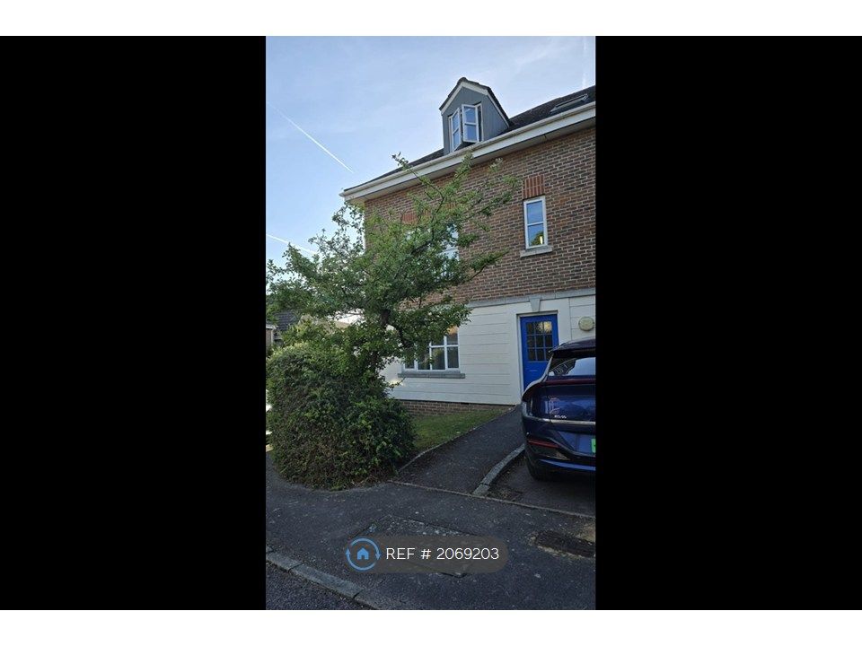 Property photo 1 of 6 Front View