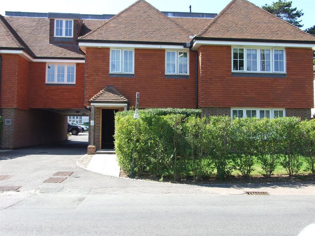 Property photo 1 of 12 74F4B85C.Jpg