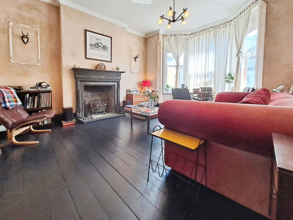 Property photo 1 of 18 Pbox-Img.Jpg