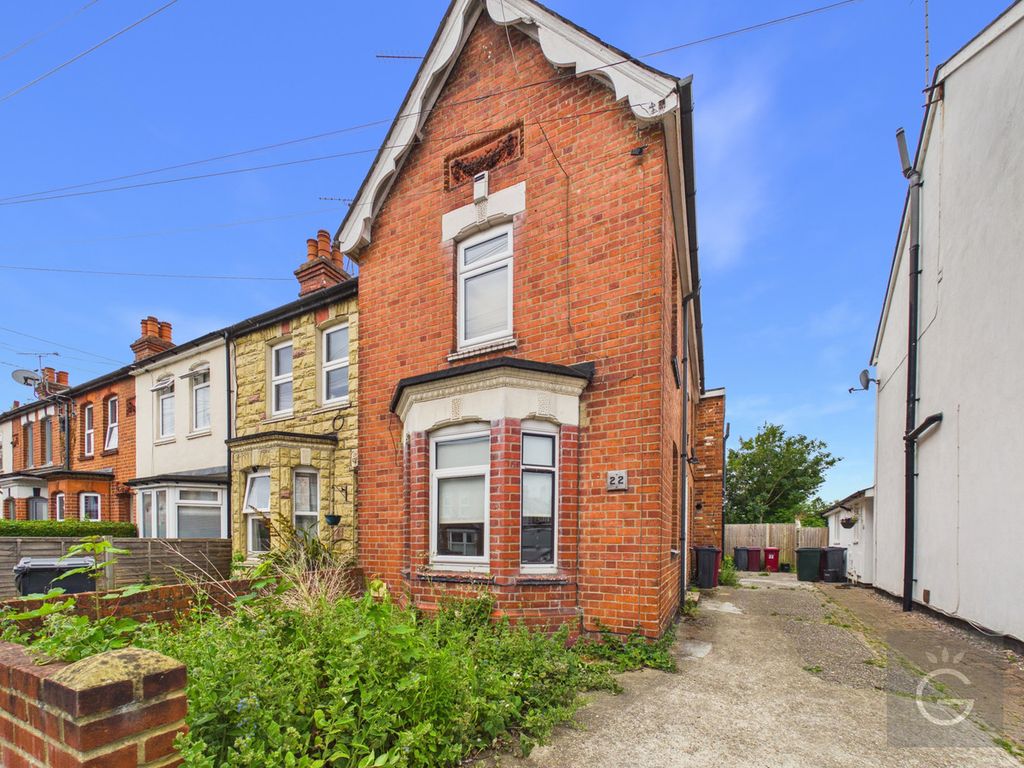 Property photo 1 of 8