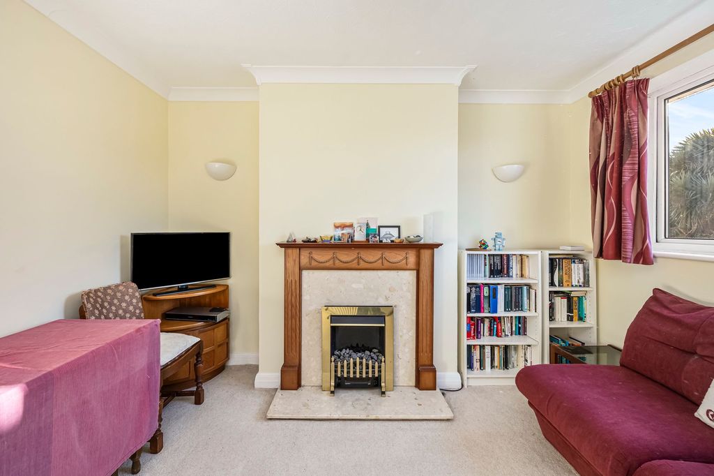 Property photo 2 of 19