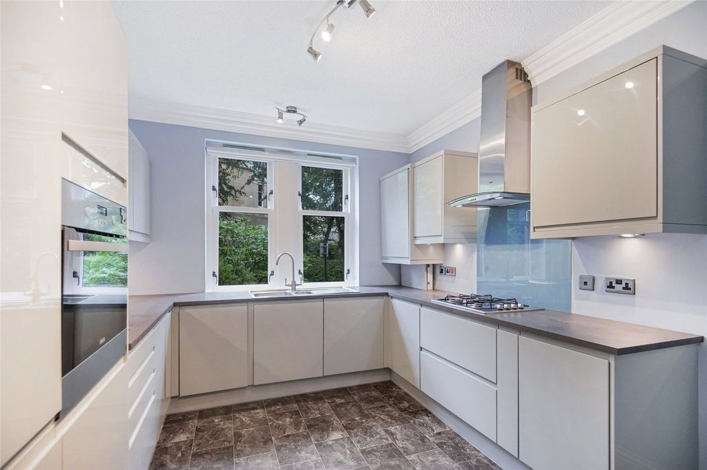 Property photo 3 of 15 Kitchen