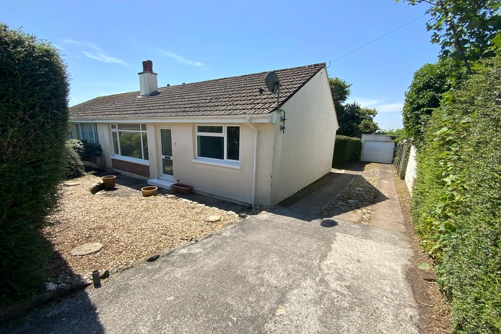 Property photo 1 of 23