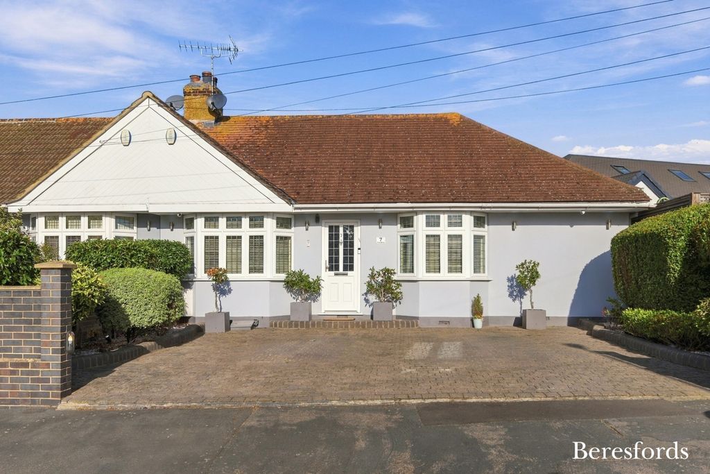 Property photo 1 of 24 Picture No. 03