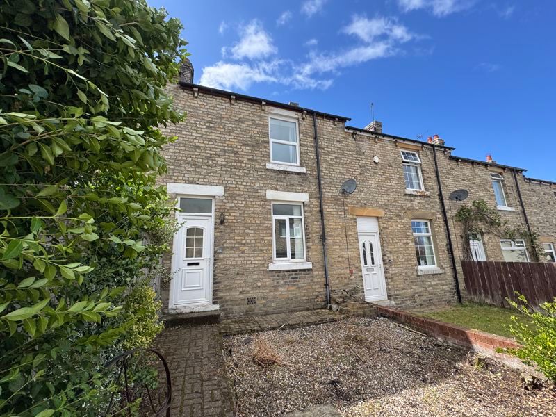 Property photo 1 of 7 Front