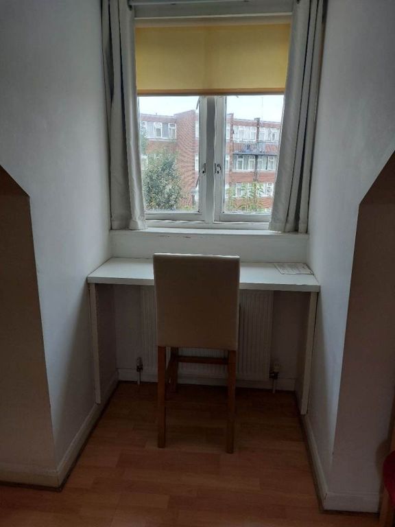 Property photo 3 of 3