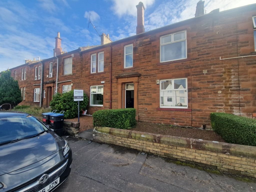 Property photo 2 of 18