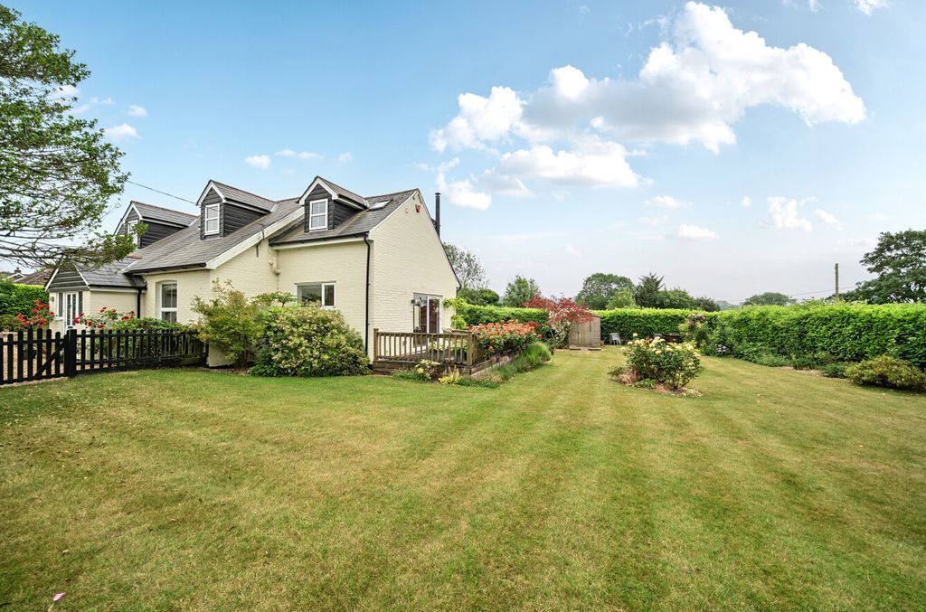 Property photo 1 of 20 1469300-37-6A1E08...