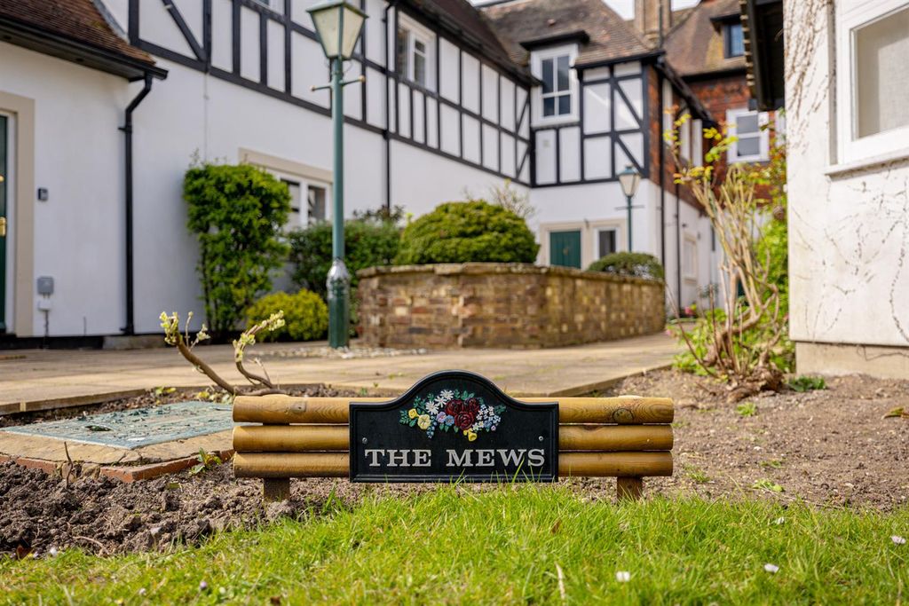 Property photo 3 of 16 Roffey Park Front-3.Jpg