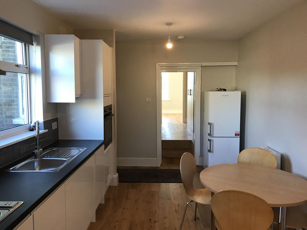 Property photo 3 of 8 Img_8235.Jpg