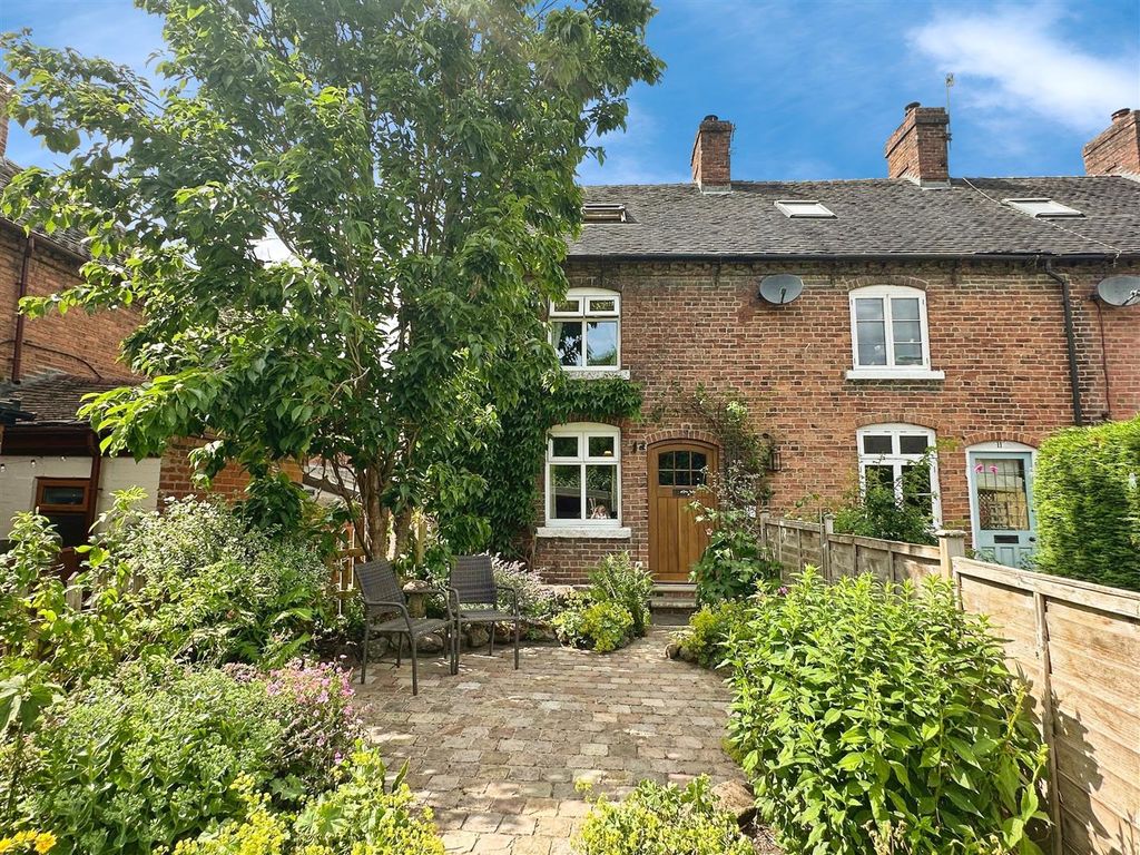 Property photo 1 of 45 Front Aspect