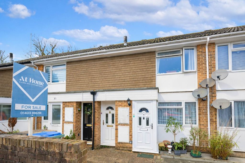 Property photo 2 of 8