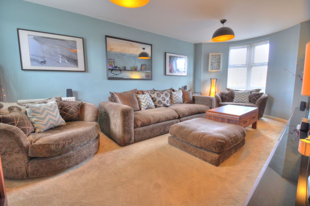 Property photo 2 of 36 Photo #2